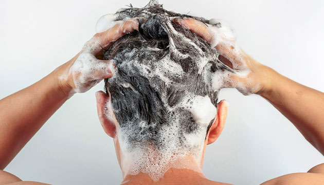 How to Choose the Right Shampoo for Your Hair Type?